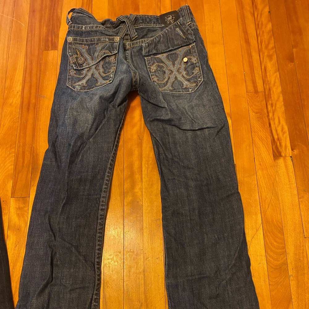 Super nice Extreme Couture men’s jeans